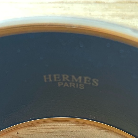 HERMES | Genuine enamel bracelet - Picture 4 of 13